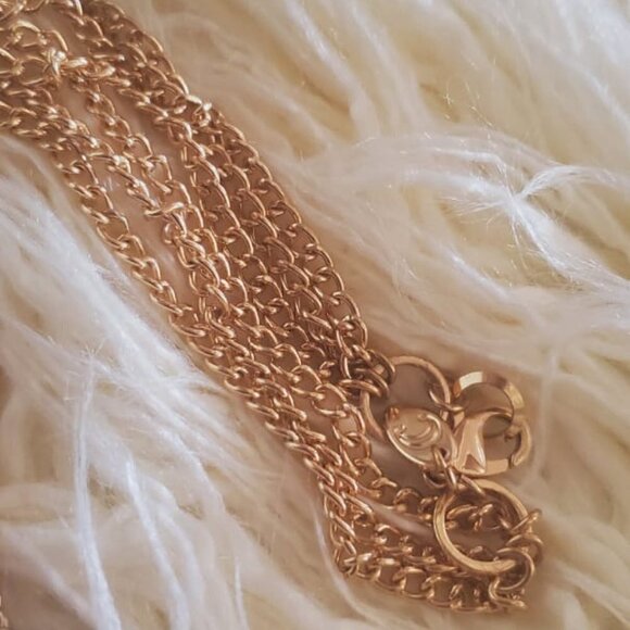 💃 Gold tone Imitation Pearl, Flower Currency & Bead Strand Necklace. 🌴 - Picture 9 of 9